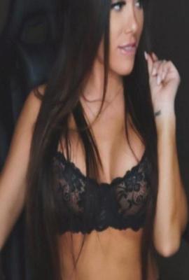 Blid Amalie  Escort Thisted